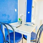 Studio cosy sous les toits en plein centre-ville